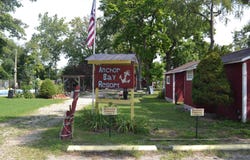 2373 N Untalulti Drive, Monticello, IN 47960-1241