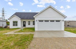 32 Rivermines Street, Park Hills, MO 63601