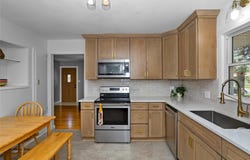 240 Bel Aire Drive, Waukee, IA 50263