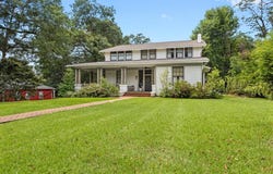 1622 N 5th Ave., Laurel, MS 39440