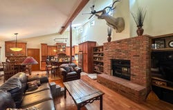 812 Willow Valley Dr, Lamar, CO 81052