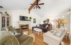 447 LONG BEACH Drive, Hot Springs, AR 71913