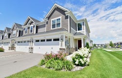 1501 Dogwood Lane, Carver, MN 55315