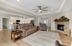 201 Thoroughbred Lane, Auburn, IN 46706-8923