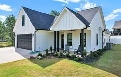 44 E Madison East Street, Chatsworth, GA 30705