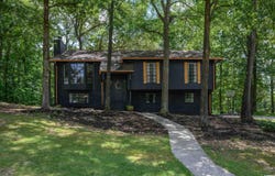 2525 CHANDABROOK CIRCLE, PELHAM, AL 35124