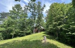 816 Flat Road, Campton, KY 41301