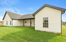 88 Betty Boyd Ln, Brandenburg, KY 40108