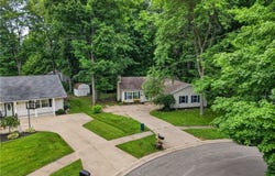 628 Park Oval, Madison, OH 44057