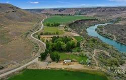 6252 King Hill Canal Road, Bliss, ID 83314