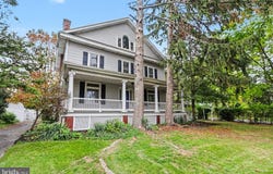 821 OHIO Avenue, LEMOYNE, PA 17043