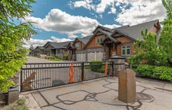 8924 E Clearview Ln, Spokane, WA 99217