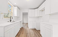 1073 Parkside Drive, Alliance, OH 44601