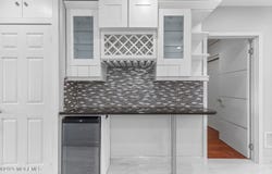 5 Apollo Street, Jersey City, NJ 07306