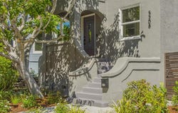 5208 Miles Ave, Oakland, CA 94618