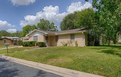 208 Matula Ave, Schulenburg, TX 78956