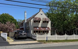377 MAIN STREET, CEDARVILLE, NJ 08311