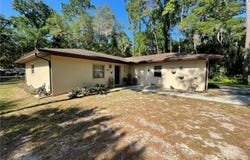 9740 W Cranberry Street, Crystal River, FL 34428
