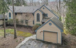 2181 Oak Hill Drive, Buck Hill Falls, PA 18323