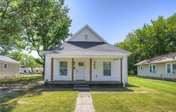 542 E 23rd Street, Pittsburg, KS 66762
