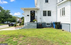 219 MONUMENT AVENUE, NATIONAL PARK, NJ 08063
