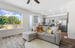 4748 W Topeka Ln, Meridian, ID 83642-8544