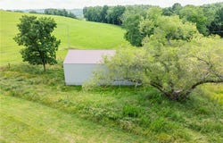 Autumn Road SW, Bowerston, OH 44695