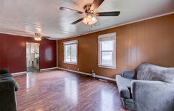 914 W Montgomery Street, Knoxville, IA 50138