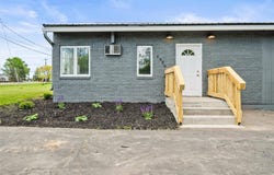 3890 State Route 5 And 20, Hopewell, NY 14424
