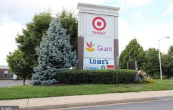 10102 CAMPUS WAY S, UPPER MARLBORO, MD 20774