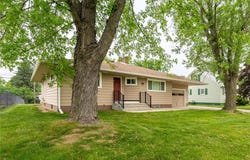 2336 Hayden Avenue, Altoona, WI 54720