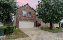 320 Gatewood Cliff, Cibolo, TX 78108