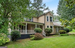 2889 Carrousel, Stone Mountain, GA 30087
