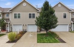 324 Shadow Wood Circle, Archbald, PA 18403
