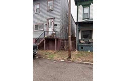 4237 Wood St, Wheeling, WV 26003
