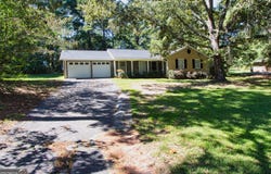 3720 Sunny Hill Drive, Loganville, GA 30052