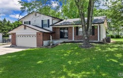 10 Redbud Drive, Warrenton, MO 63383
