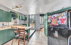 856 ALPINE Drive, GREEN BAY, WI 54311