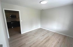 21 PADDOCK LANE, WILLINGBORO, NJ 08046