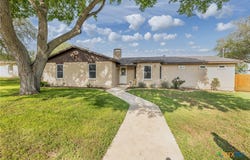 110 Live Oak Street, Gonzales, TX 78629