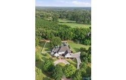 2600 Applewood Circle SE, Decatur, AL 35603