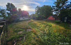 000 Allen Claire Street, Hendersonville, NC 28792