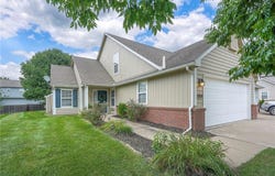 424 W Acorn Street, Gardner, KS 66030