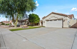 9156 W CHARLESTON Avenue, Peoria, AZ 85382