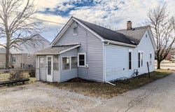 415 S Buffalo Street, Warsaw, IN 46580