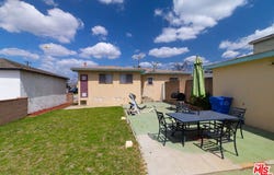 3202 W 111th St, Inglewood, CA 90303