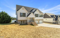 403 Hampton Way, Dandridge, TN 37725