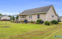 49 Mandi Lane, Rainsville, AL 35986