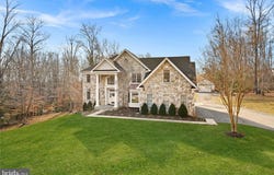 8138 RONDELAY Lane, FAIRFAX STATION, VA 22039
