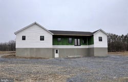 51 HOLLY ESTATES Drive, GARDNERS, PA 17324